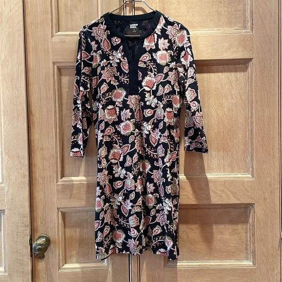 Lands' End Dresses & Skirts - NWOT Lands’ End Cotton V-neck Dress, Size S